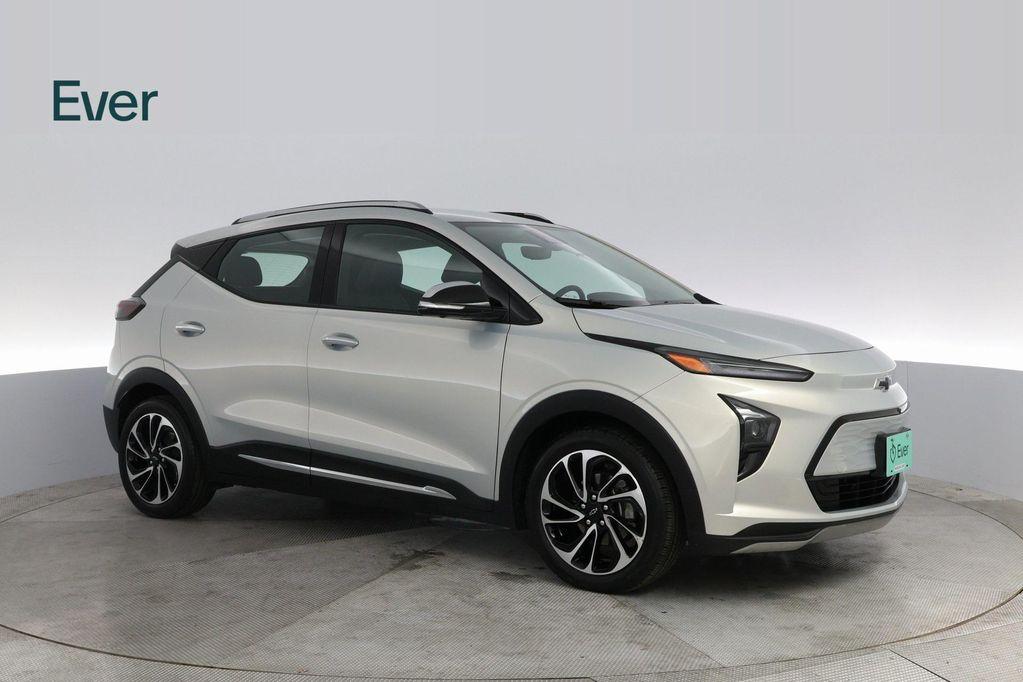 used 2022 Chevrolet Bolt EUV car, priced at $23,299