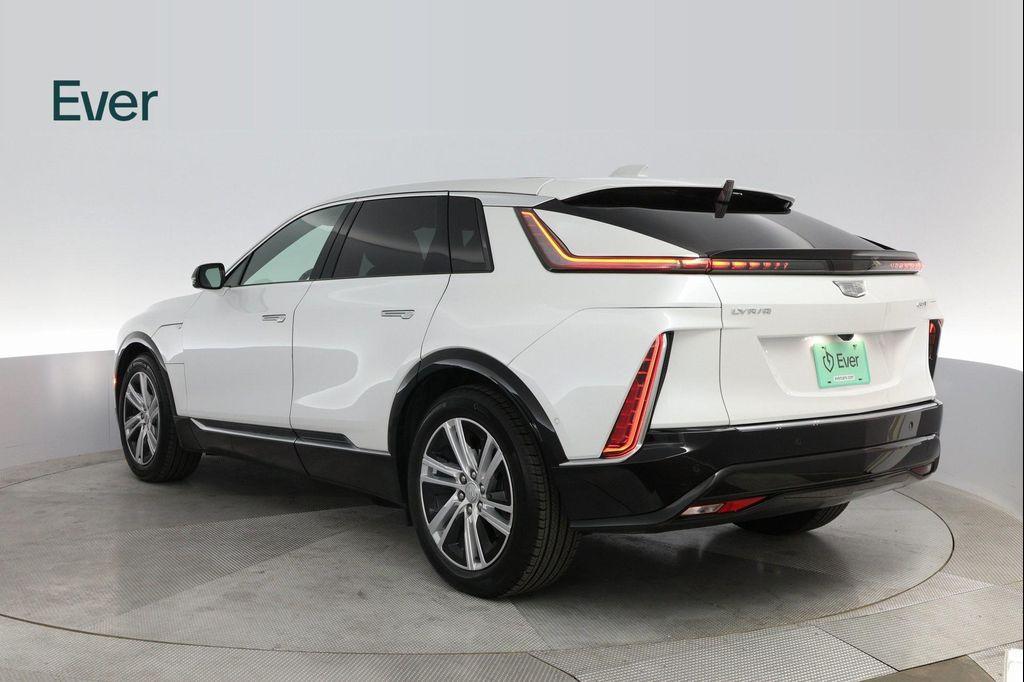 used 2024 Cadillac LYRIQ car, priced at $37,999
