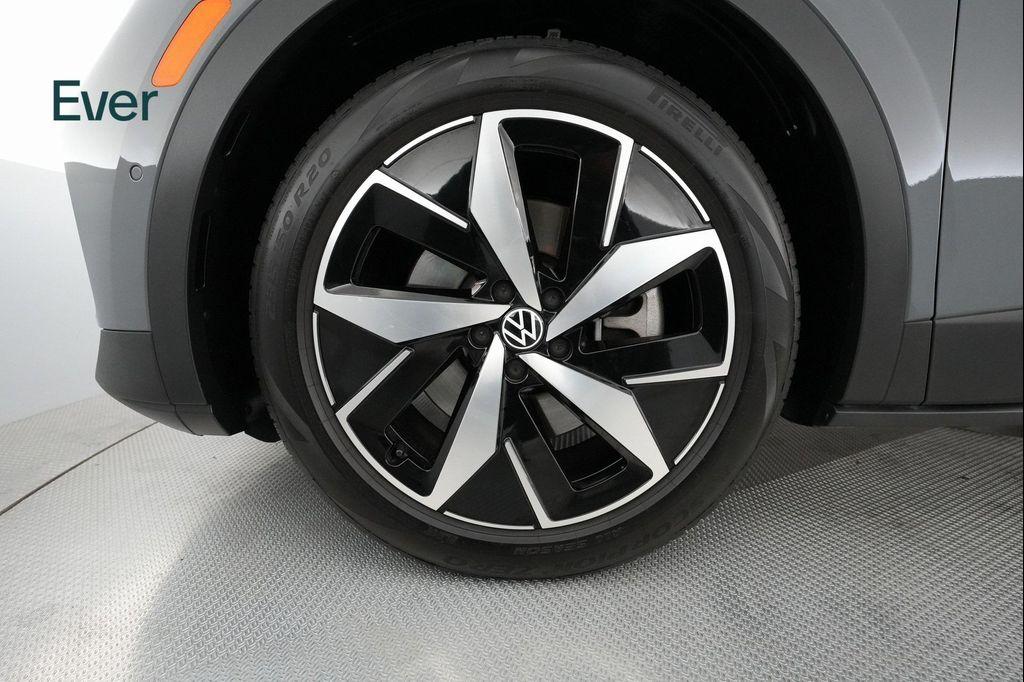 used 2023 Volkswagen ID.4 car, priced at $24,499