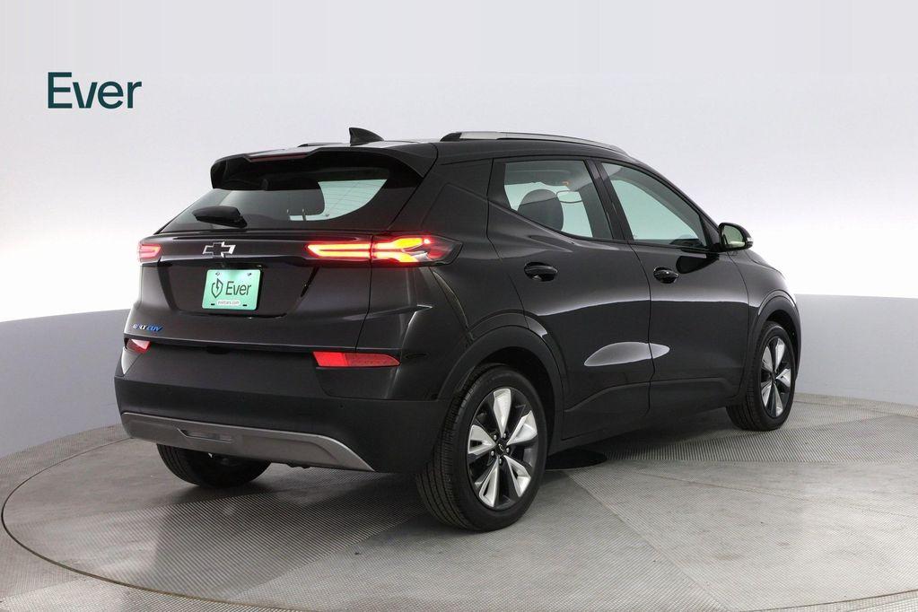 used 2022 Chevrolet Bolt EUV car, priced at $22,999