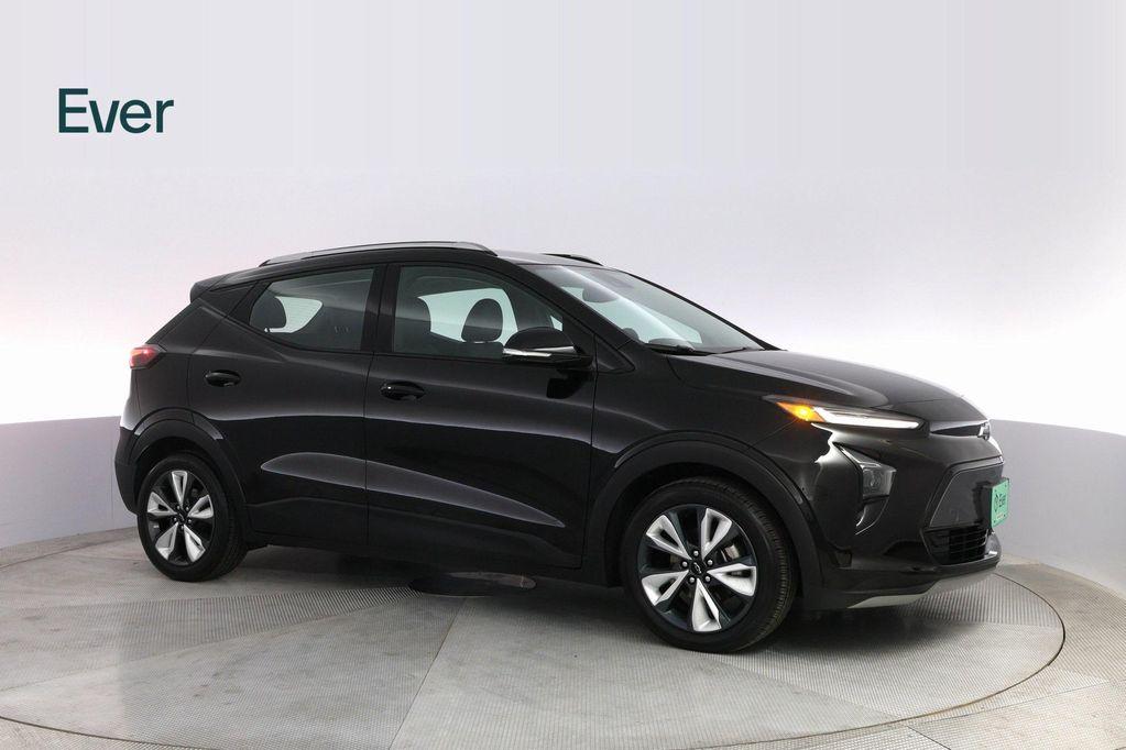 used 2022 Chevrolet Bolt EUV car, priced at $22,999