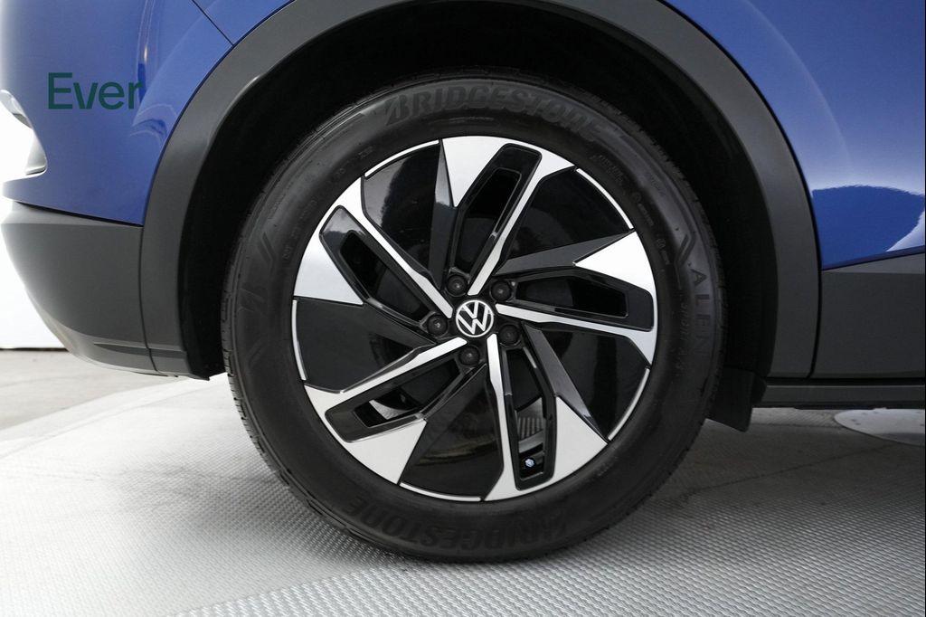 used 2022 Volkswagen ID.4 car, priced at $23,999