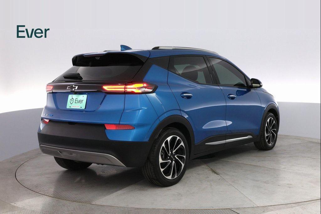 used 2022 Chevrolet Bolt EUV car, priced at $22,499