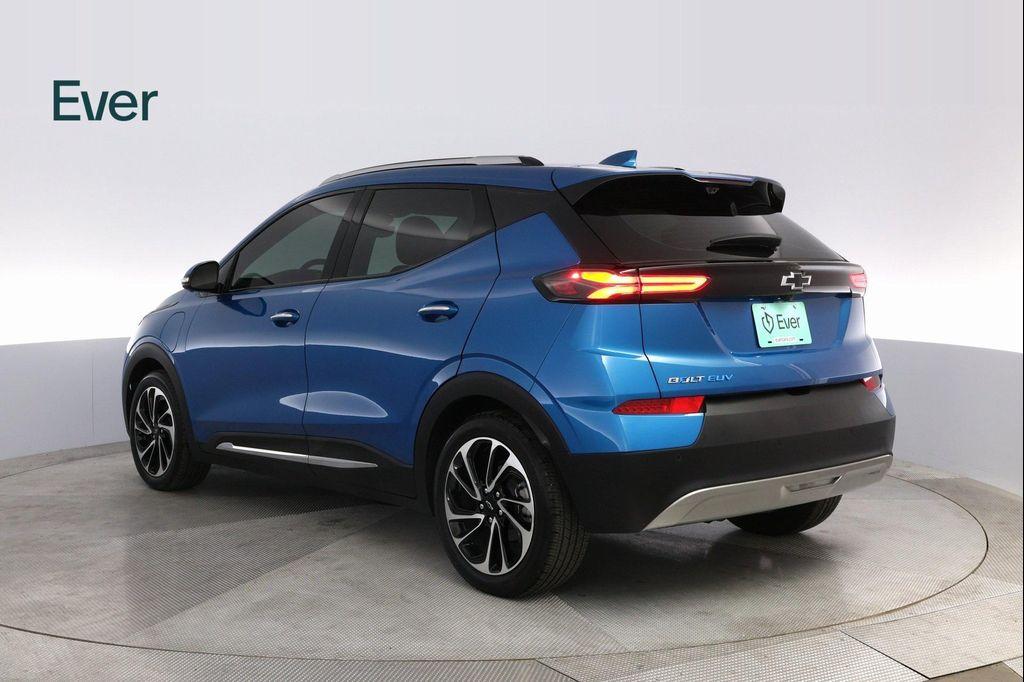 used 2022 Chevrolet Bolt EUV car, priced at $22,499