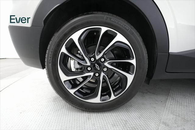 used 2022 Chevrolet Bolt EUV car, priced at $23,699