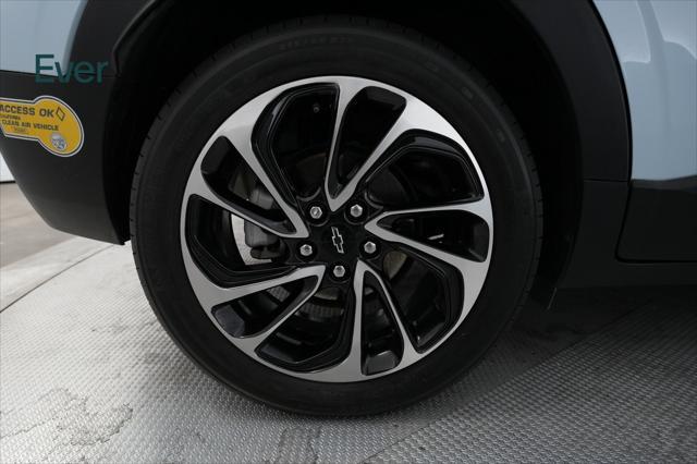 used 2022 Chevrolet Bolt EUV car, priced at $22,199