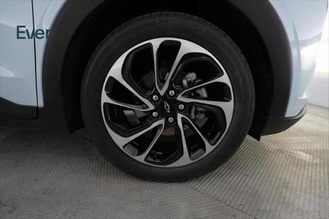 used 2022 Chevrolet Bolt EUV car, priced at $22,199