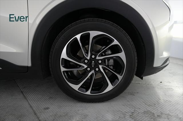 used 2022 Chevrolet Bolt EUV car, priced at $23,699