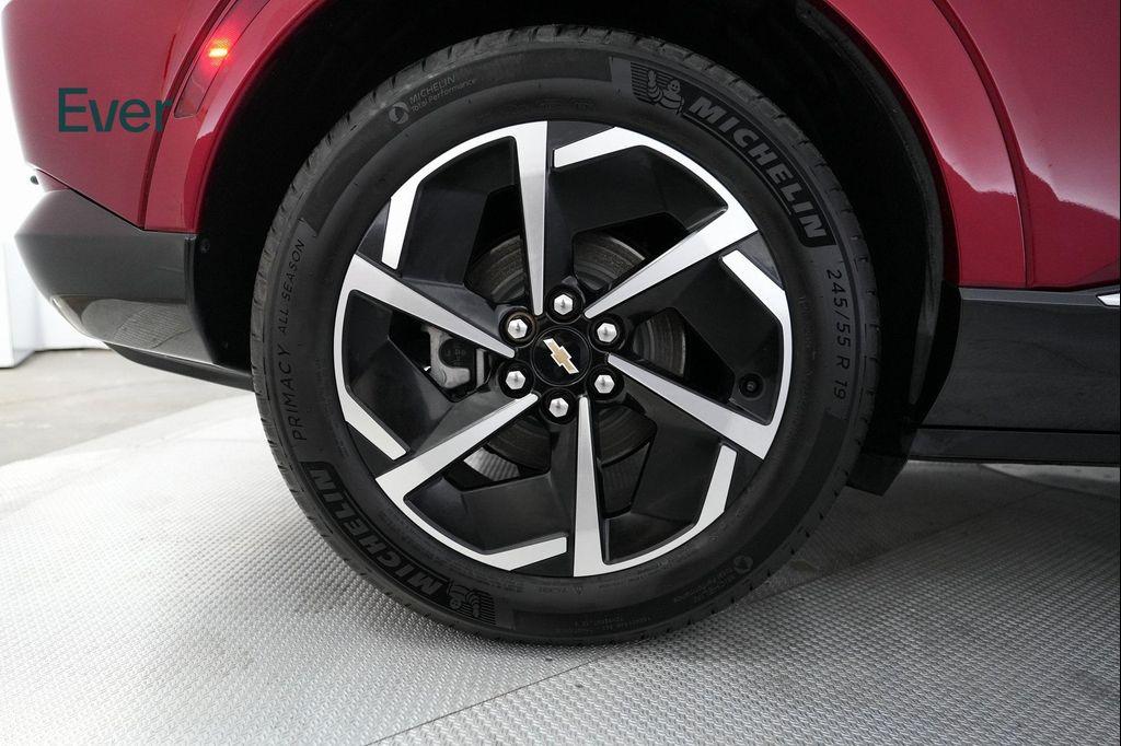 used 2024 Chevrolet Equinox EV car, priced at $26,300