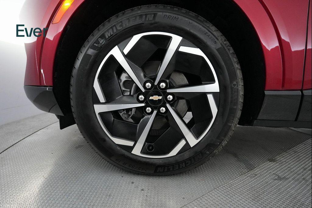 used 2024 Chevrolet Equinox EV car, priced at $26,300