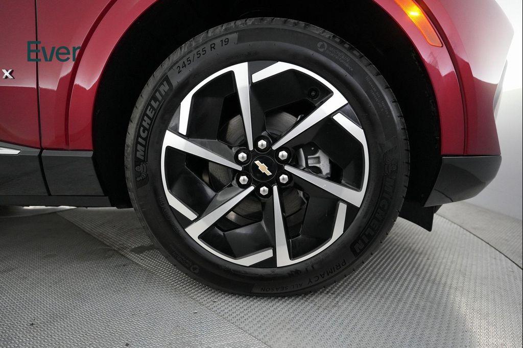 used 2024 Chevrolet Equinox EV car, priced at $26,300