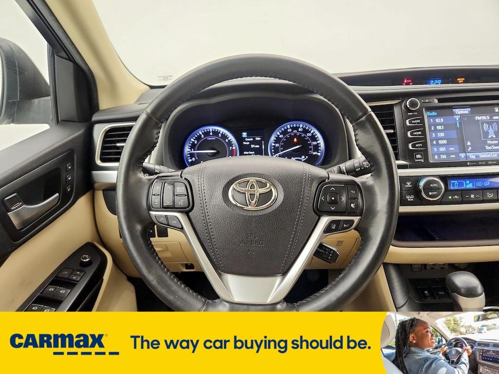 used 2019 Toyota Highlander car, priced at $29,998