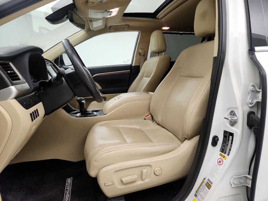 used 2019 Toyota Highlander car, priced at $29,998