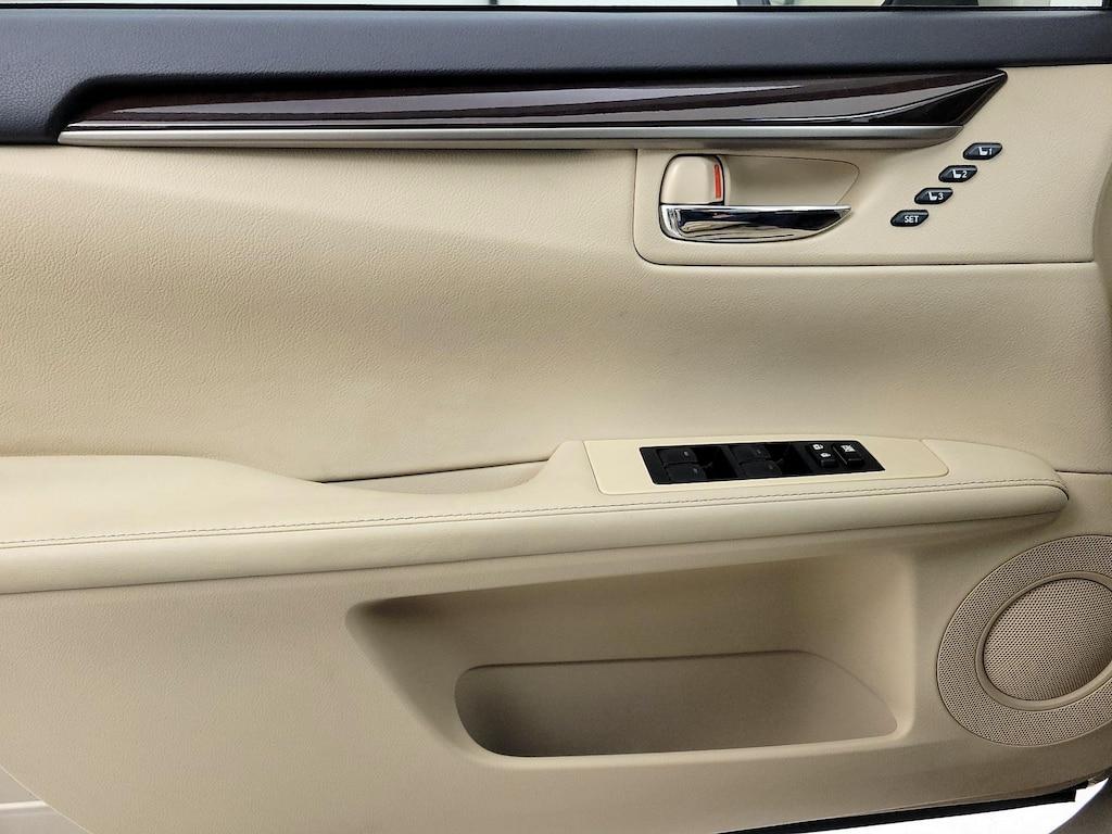 used 2014 Lexus ES 350 car, priced at $19,998