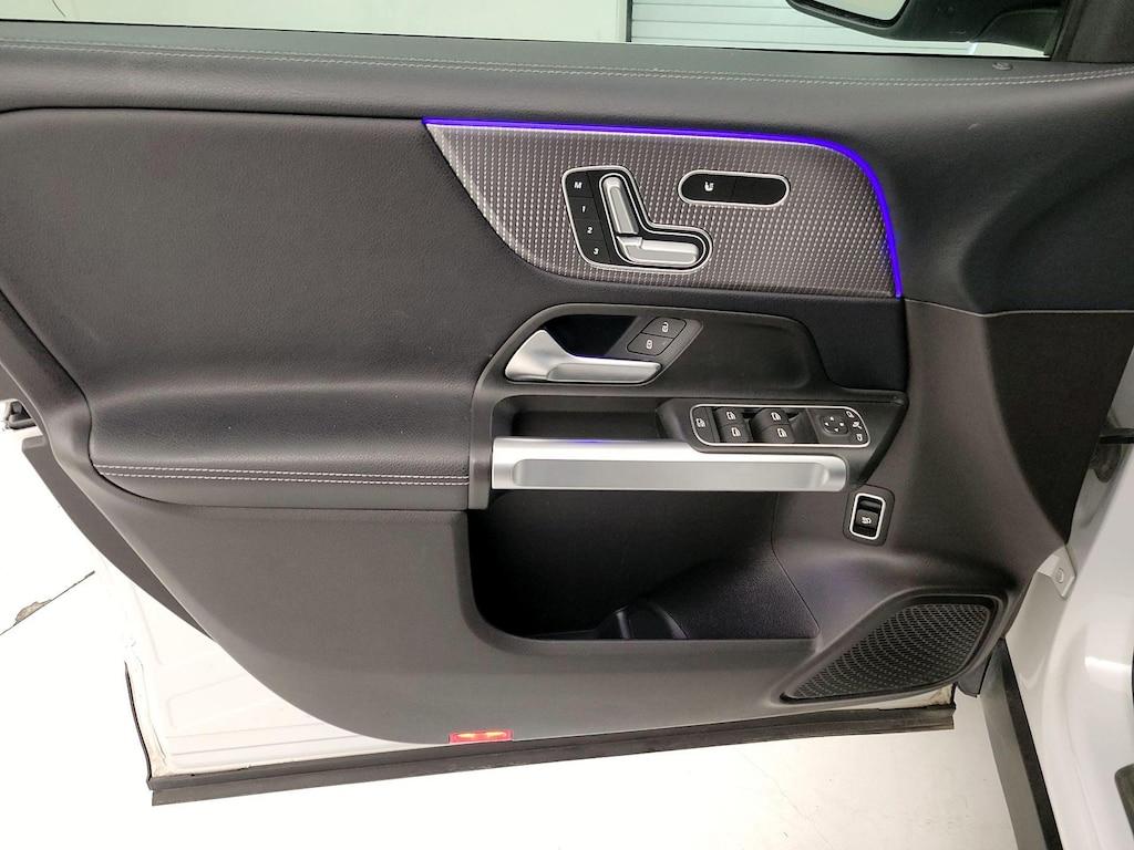 used 2020 Mercedes-Benz GLB 250 car, priced at $28,998