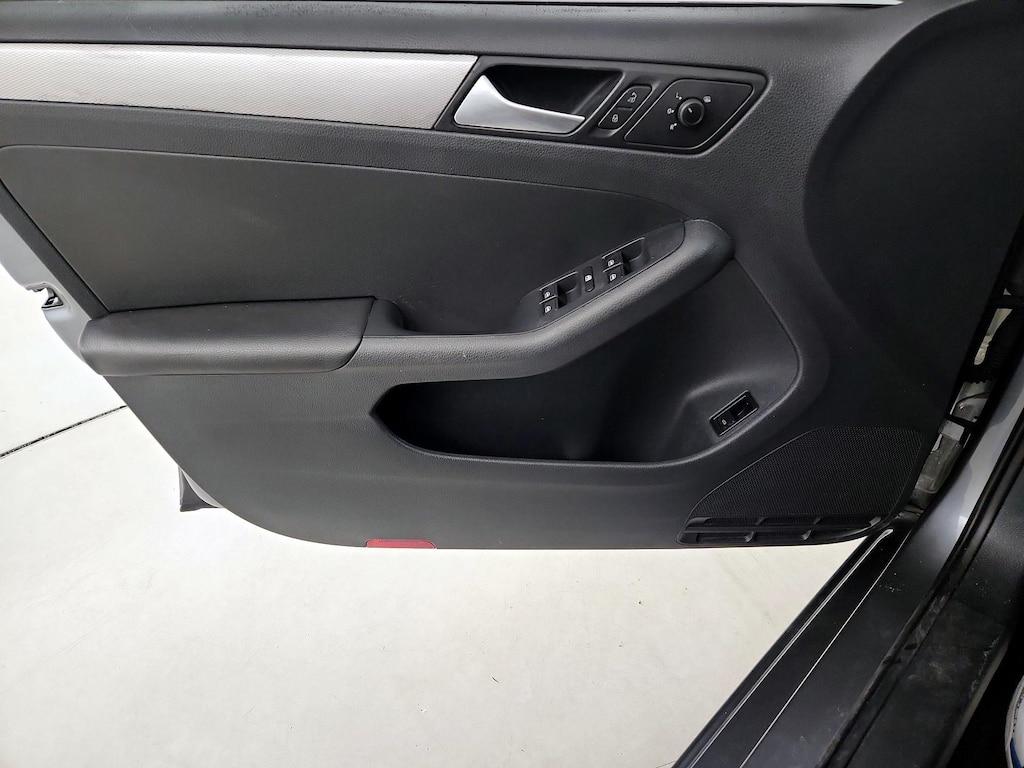 used 2017 Volkswagen Jetta car, priced at $13,599