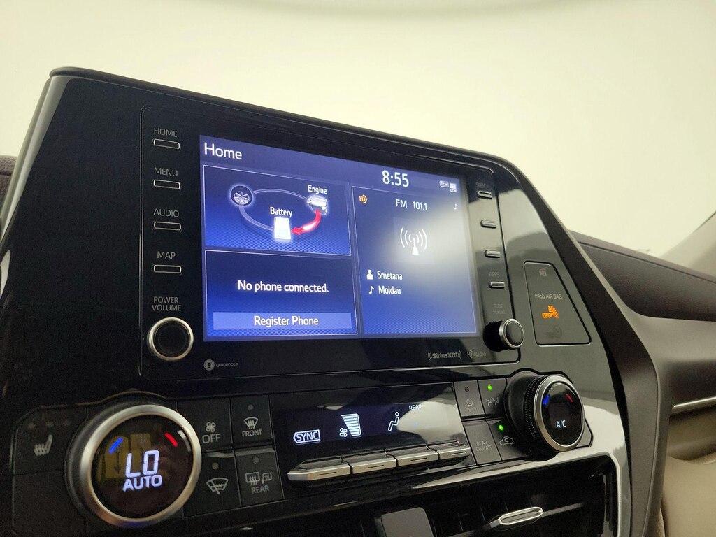 used 2022 Toyota Highlander Hybrid car, priced at $35,998