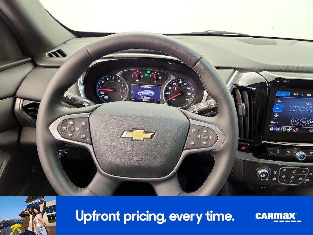 used 2022 Chevrolet Traverse car, priced at $29,998