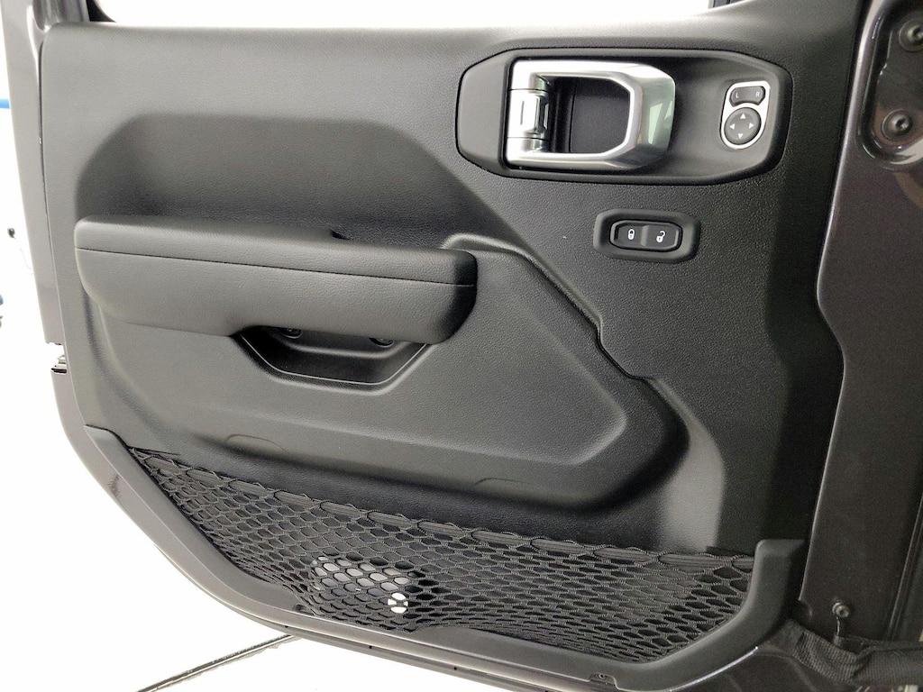 used 2022 Jeep Wrangler car, priced at $32,998