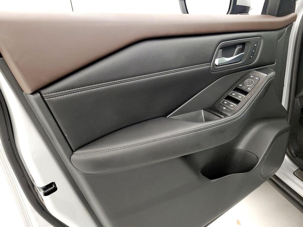 used 2023 Nissan Rogue car, priced at $26,998