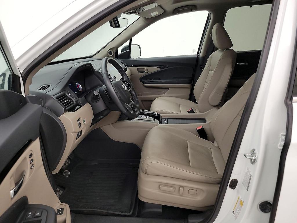 used 2022 Honda Pilot car, priced at $39,998