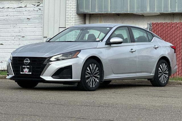 used 2023 Nissan Altima car, priced at $19,998