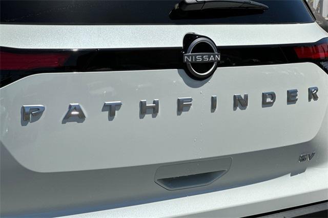 new 2024 Nissan Pathfinder car, priced at $41,205