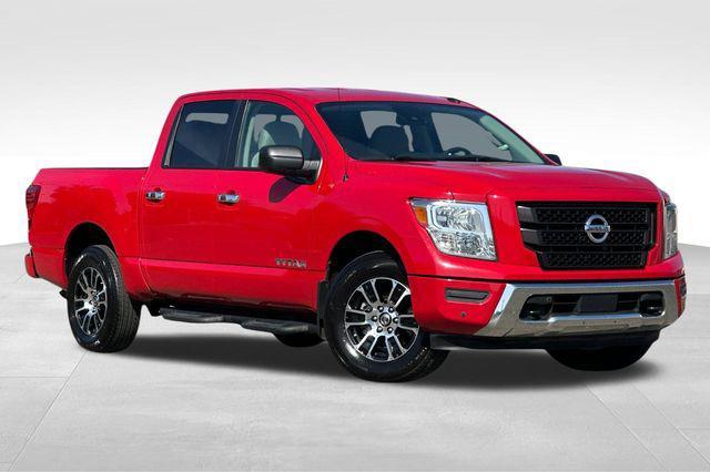used 2021 Nissan Titan car, priced at $28,090