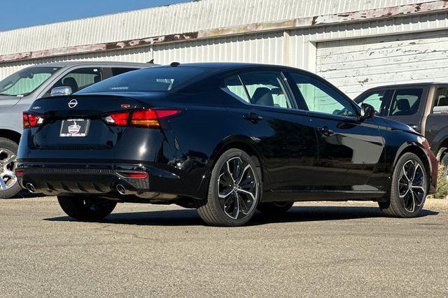 new 2025 Nissan Altima car, priced at $32,077