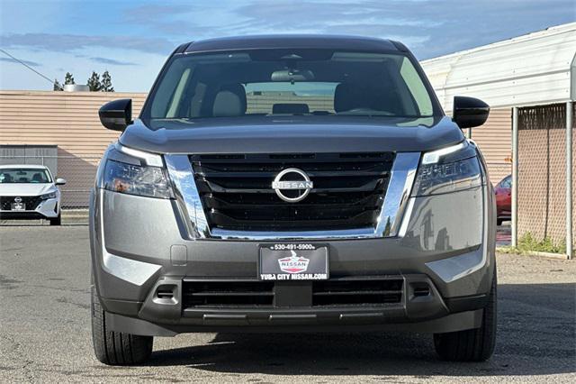 new 2025 Nissan Pathfinder car, priced at $38,960