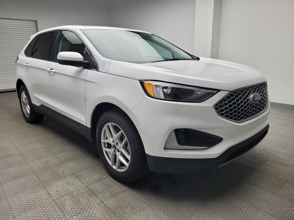 used 2024 Ford Edge car, priced at $25,095