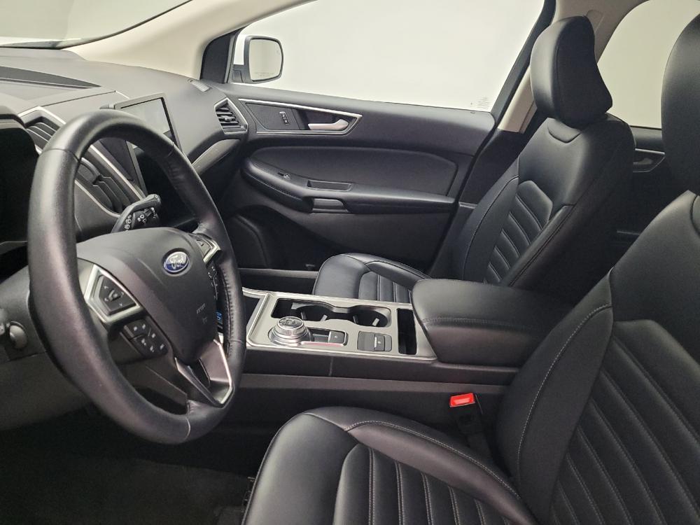 used 2024 Ford Edge car, priced at $25,095
