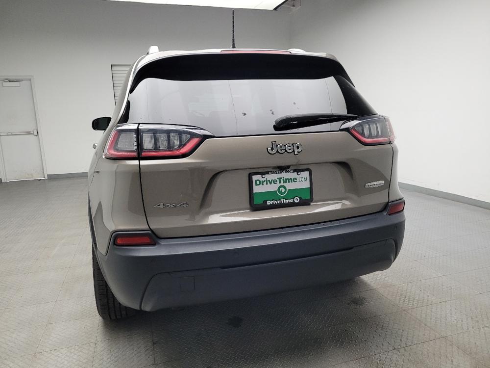 used 2019 Jeep Cherokee car, priced at $17,995