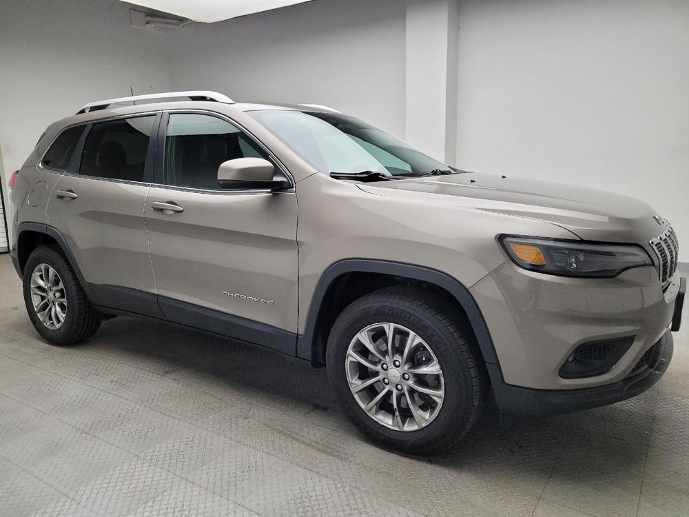 used 2019 Jeep Cherokee car, priced at $17,995