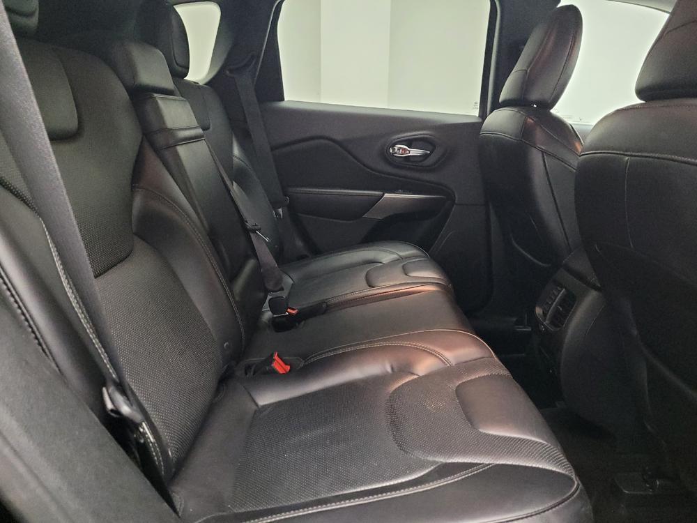 used 2019 Jeep Cherokee car, priced at $19,995