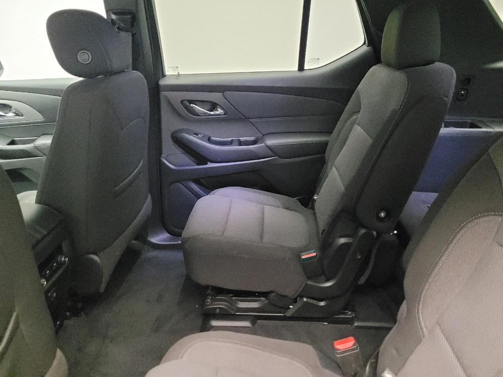 used 2022 Chevrolet Traverse car, priced at $29,895