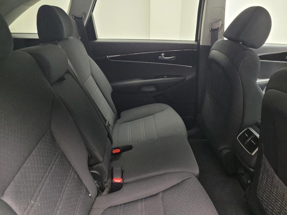 used 2020 Kia Sorento car, priced at $21,395