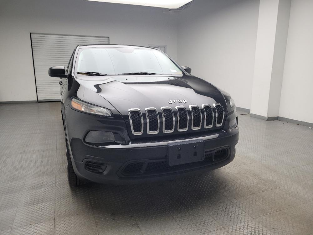 used 2014 Jeep Cherokee car, priced at $12,895