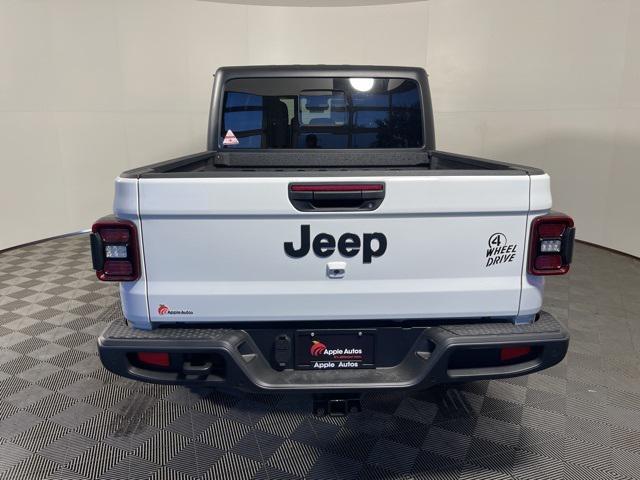 new 2025 Jeep Gladiator car, priced at $49,539