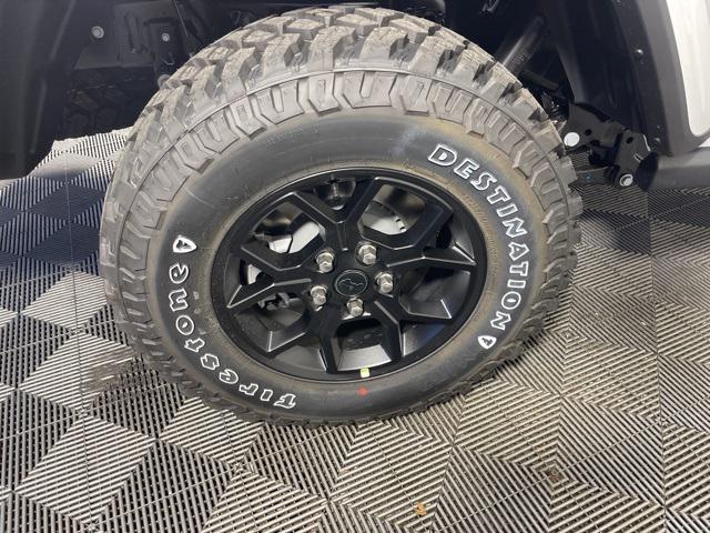 new 2025 Jeep Gladiator car, priced at $49,539