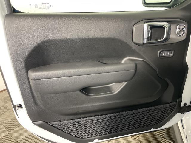 new 2025 Jeep Gladiator car, priced at $49,539