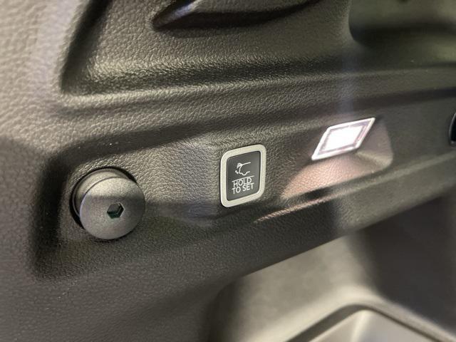 new 2025 Jeep Grand Cherokee car, priced at $44,905