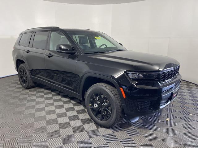 new 2025 Jeep Grand Cherokee car, priced at $44,905