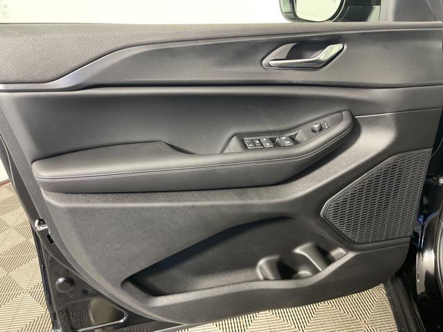 new 2025 Jeep Grand Cherokee car, priced at $44,905