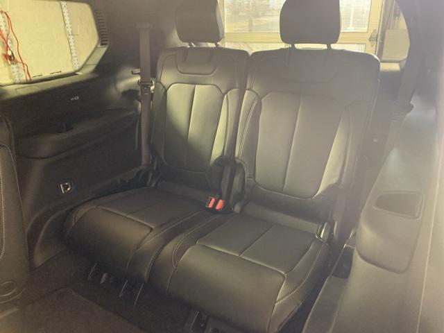 new 2025 Jeep Grand Cherokee car, priced at $44,941