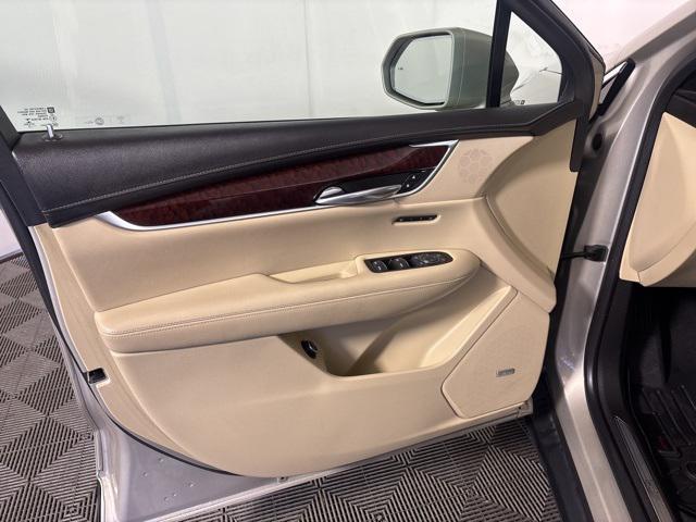 used 2017 Cadillac XT5 car, priced at $19,553