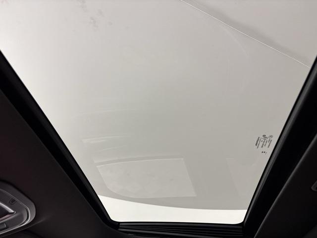 new 2025 Jeep Grand Cherokee car, priced at $40,981