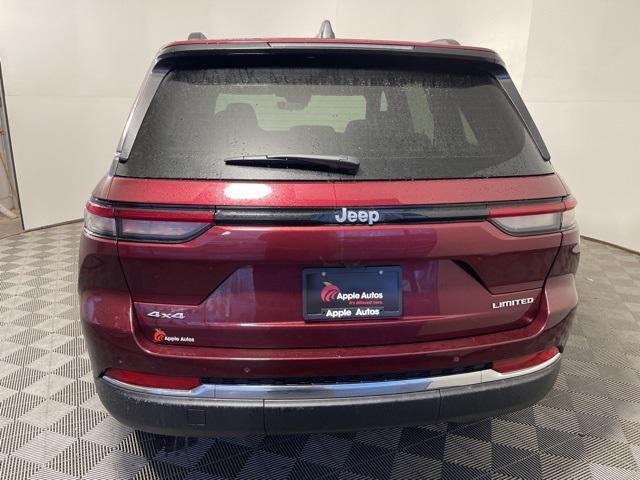 new 2025 Jeep Grand Cherokee car, priced at $44,097