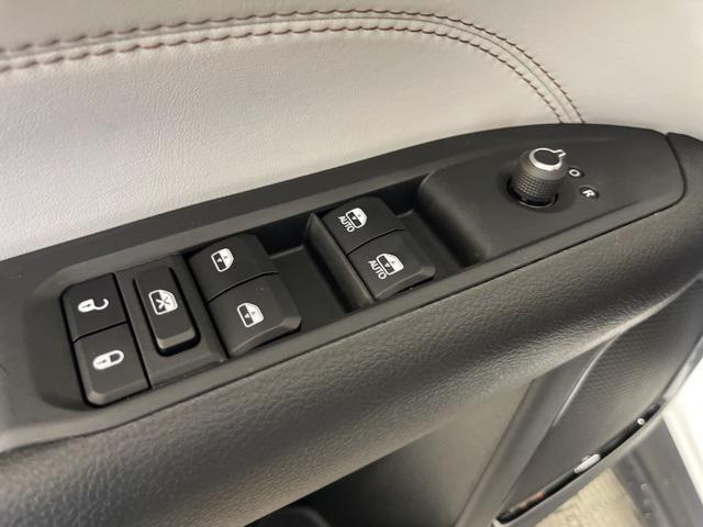 new 2025 Jeep Compass car, priced at $30,495