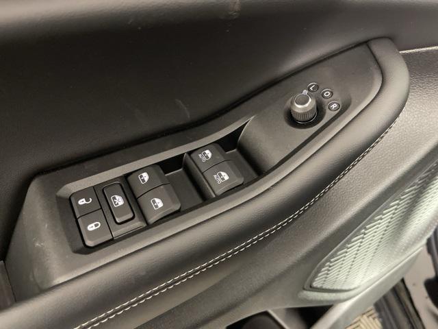 new 2025 Jeep Grand Cherokee car, priced at $45,993